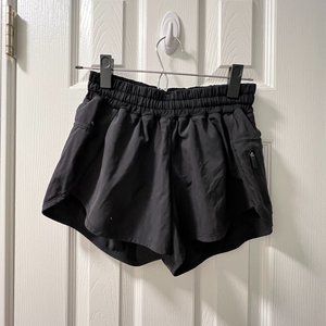 Lululemon Tracker Short, Black, Size 4